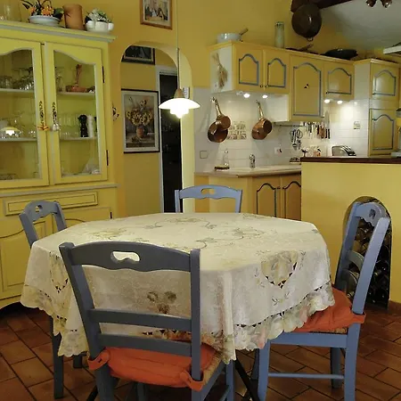 Karibou Villa